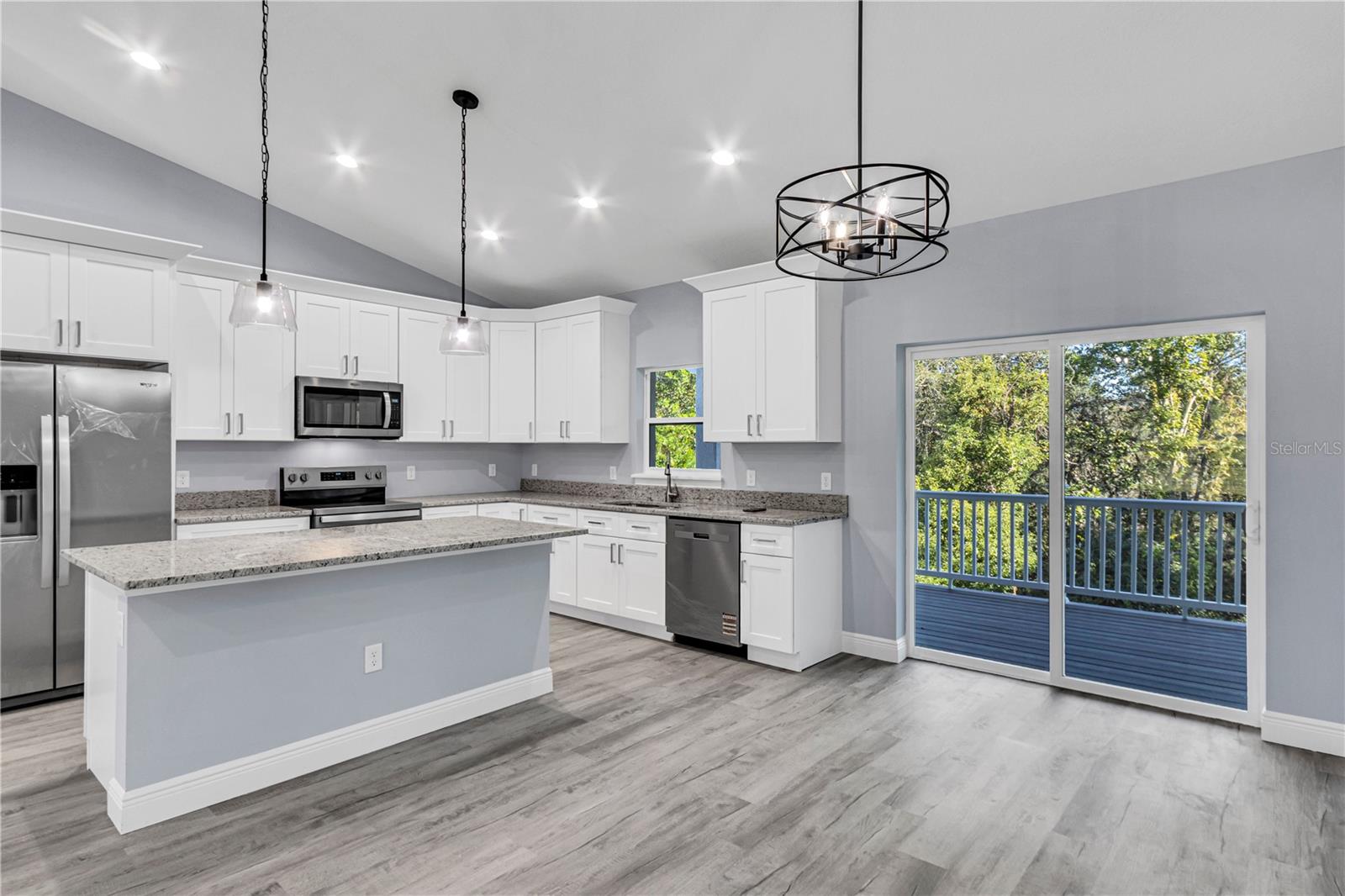 1622 N MERRICK DR, DELTONA, FL, 32725