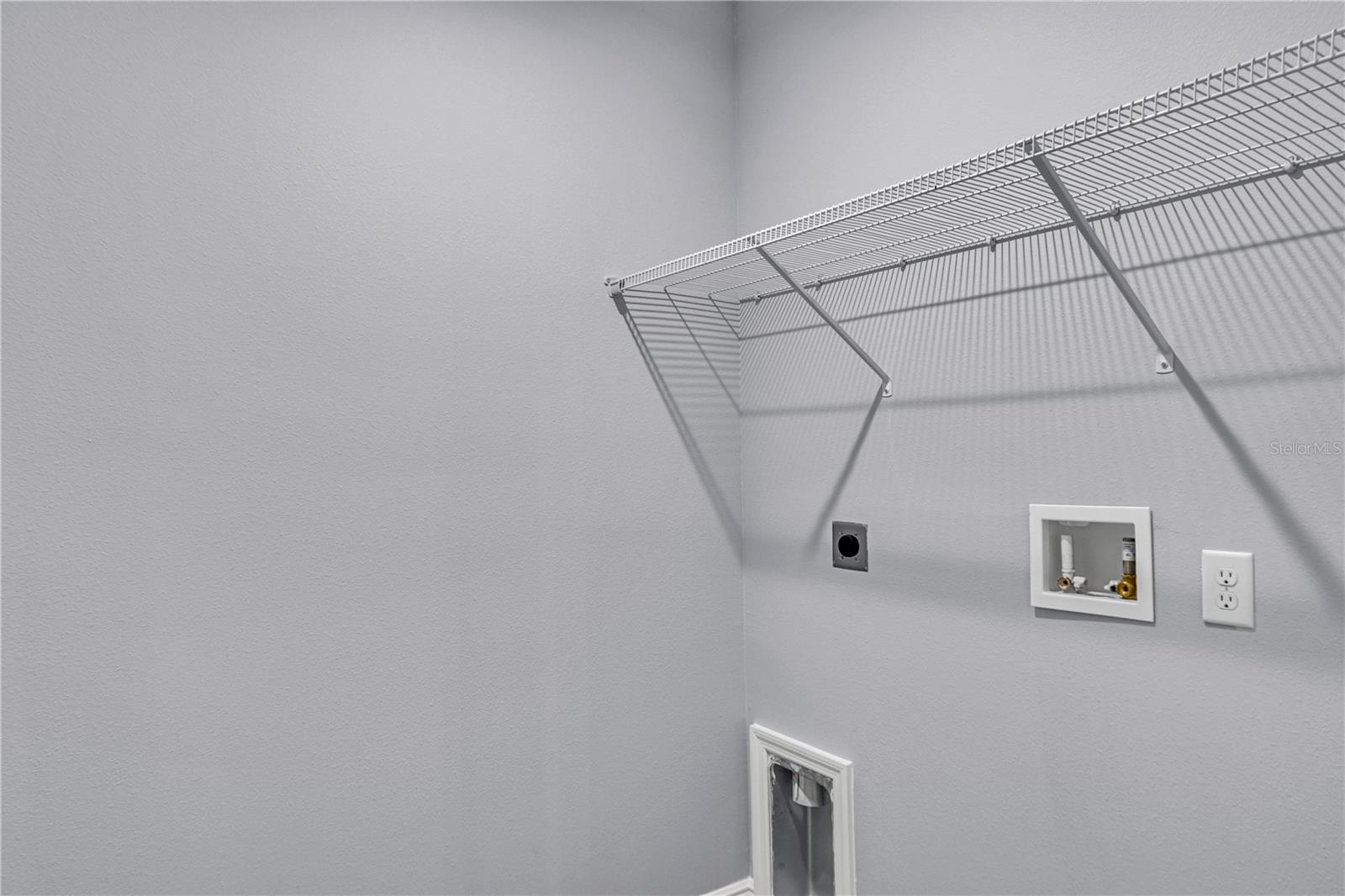 1622 N MERRICK DR, DELTONA, FL, 32725