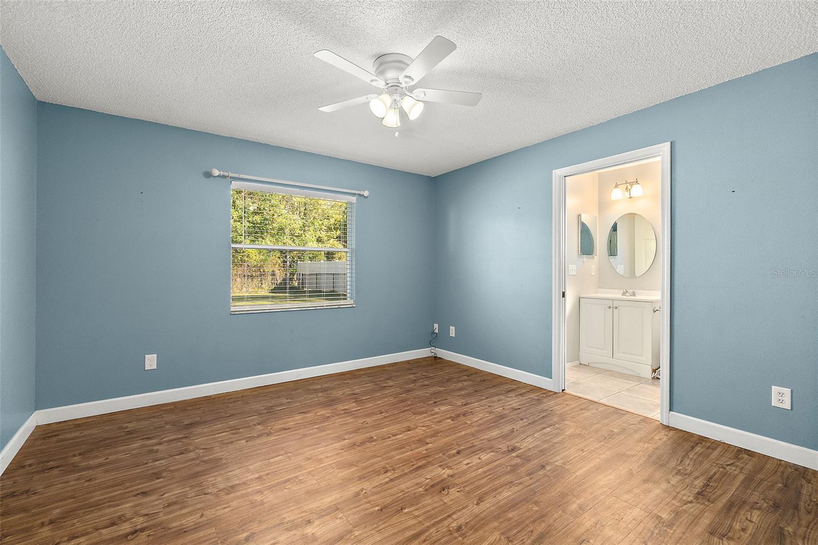 5 ZACHARIAS PL, PALM COAST, FL, 32164