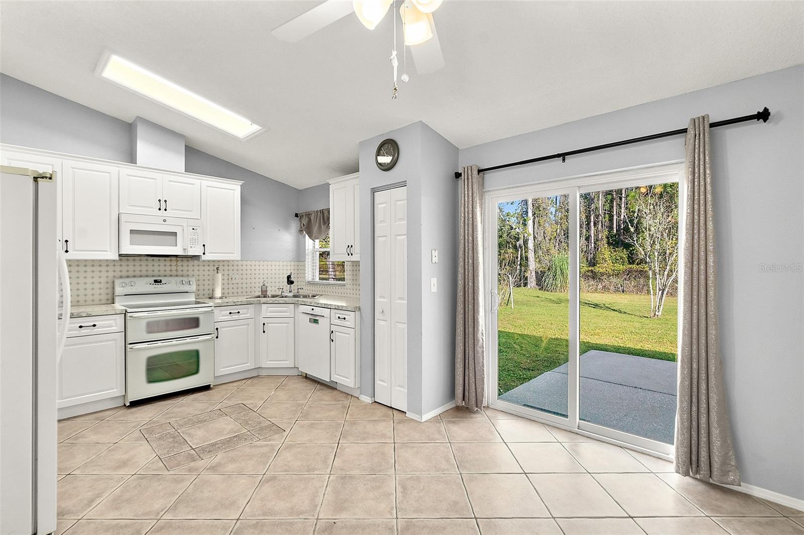 5 ZACHARIAS PL, PALM COAST, FL, 32164