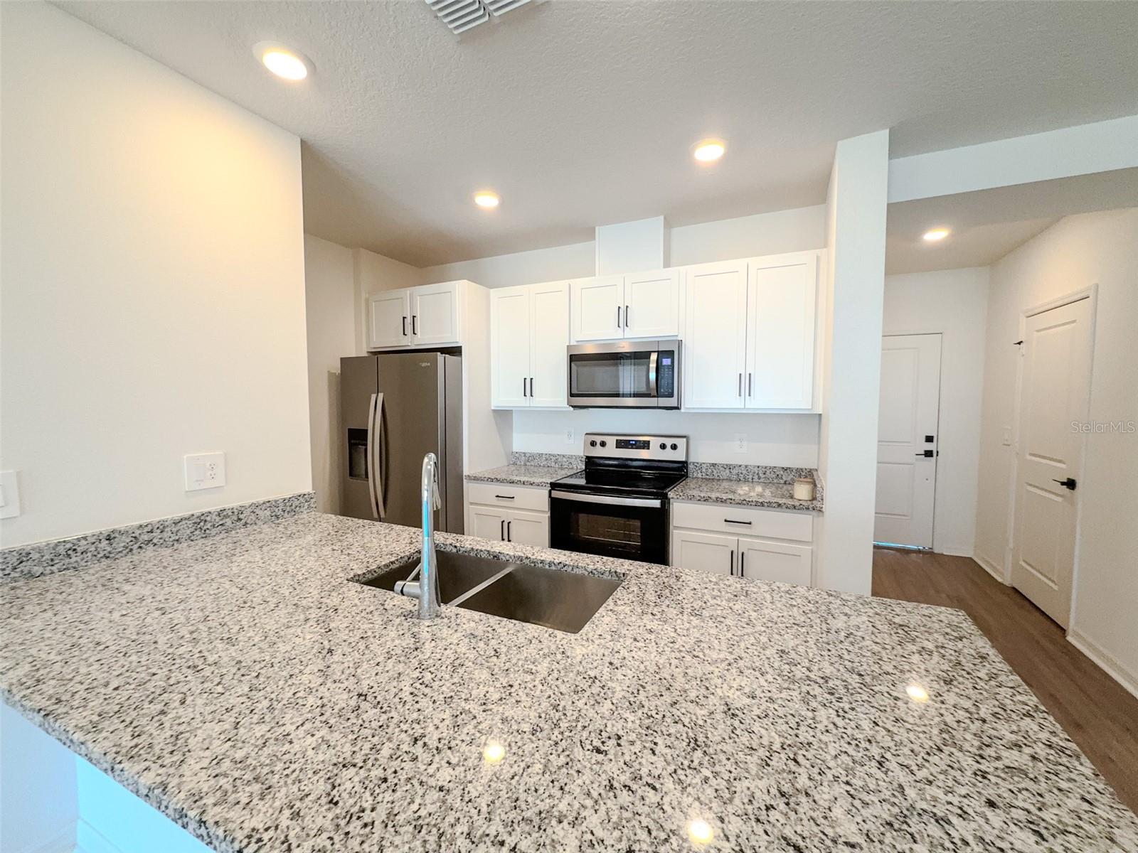 9419 WESTSIDE HILLS DR, DAVENPORT, FL, 33896