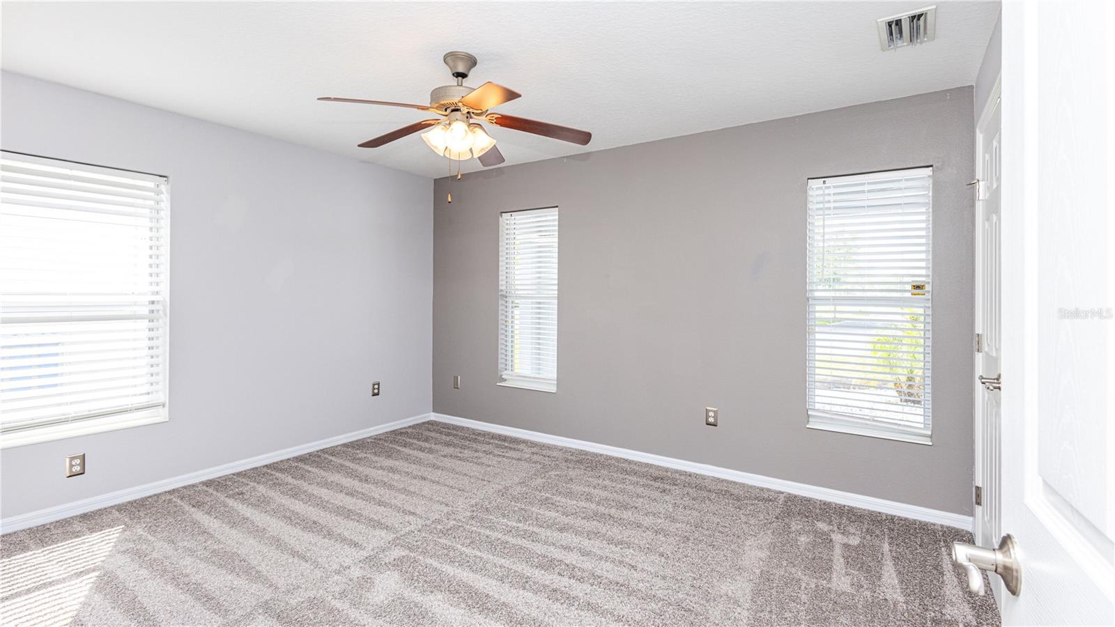 4245 ARLINGTON RIDGE BLVD, LEESBURG, FL, 34748