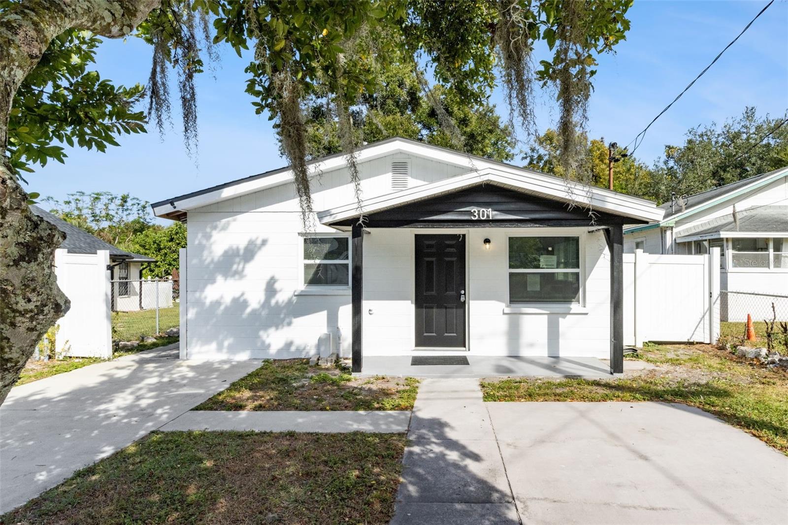 301 BASSEDENA CIR N, LAKELAND, FL, 33805