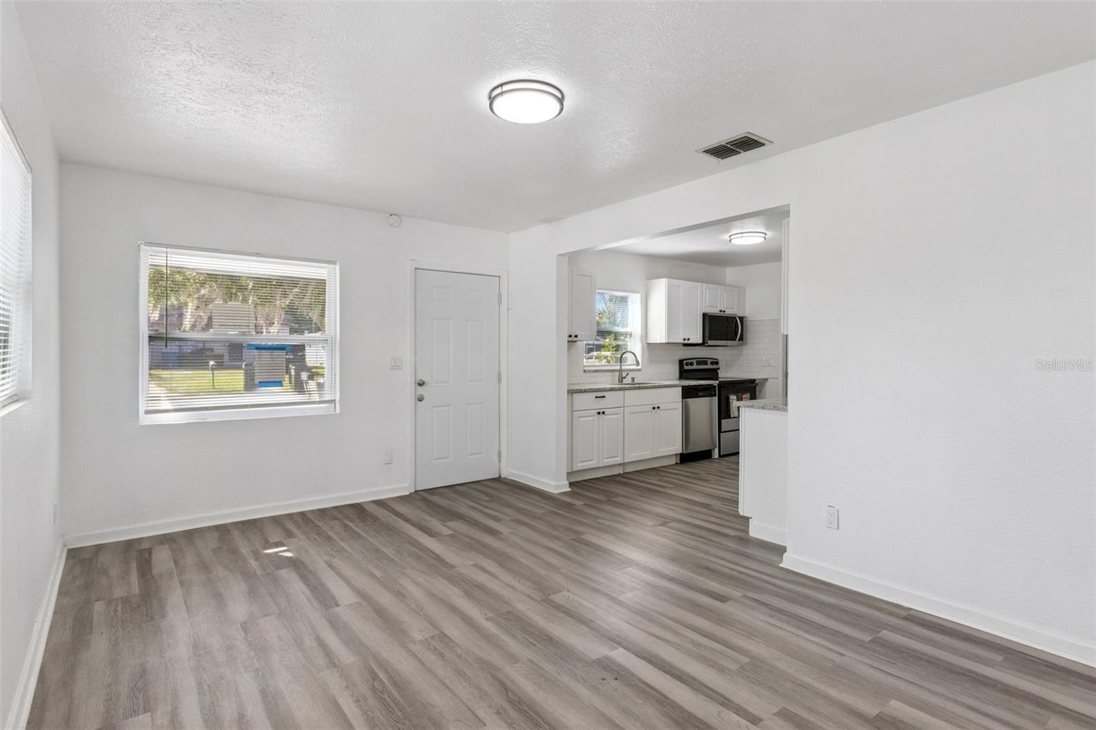 301 BASSEDENA CIR N, LAKELAND, FL, 33805