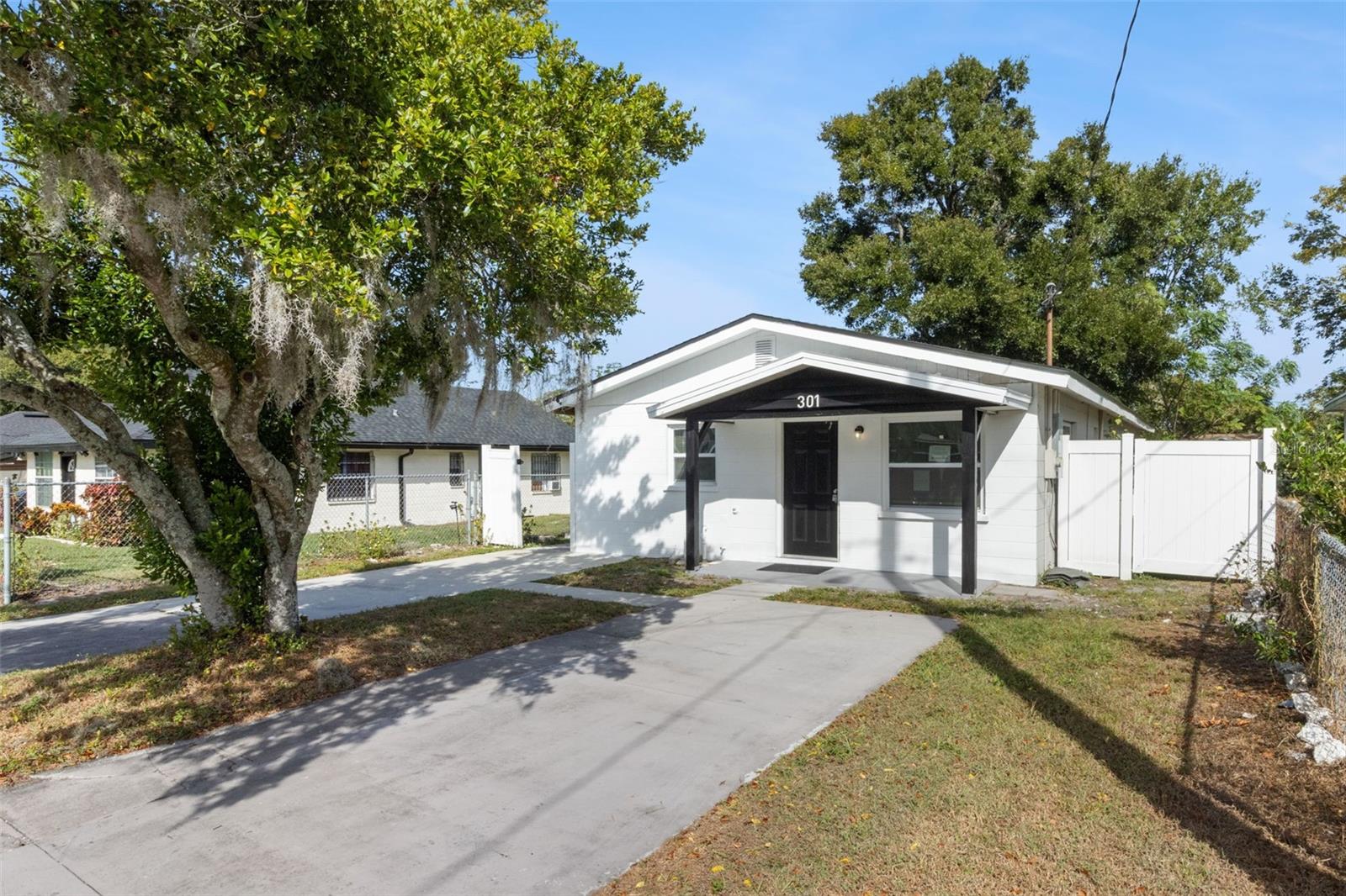 301 BASSEDENA CIR N, LAKELAND, FL, 33805