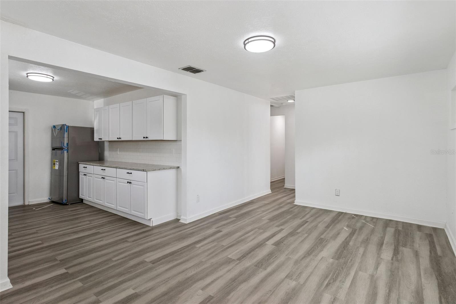 301 BASSEDENA CIR N, LAKELAND, FL, 33805