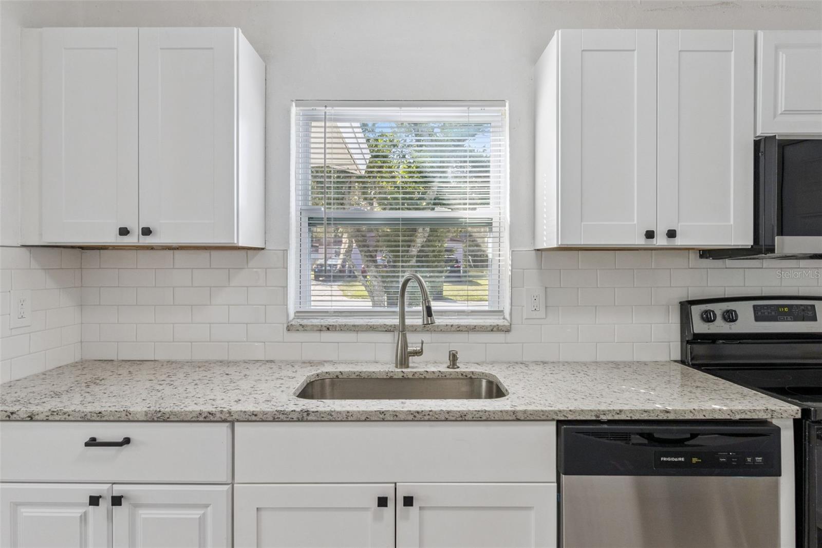 301 BASSEDENA CIR N, LAKELAND, FL, 33805