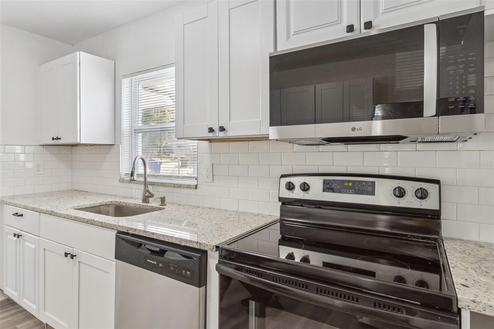 301 BASSEDENA CIR N, LAKELAND, FL, 33805