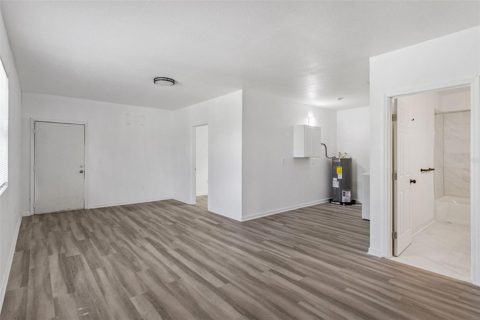 301 BASSEDENA CIR N, LAKELAND, FL, 33805