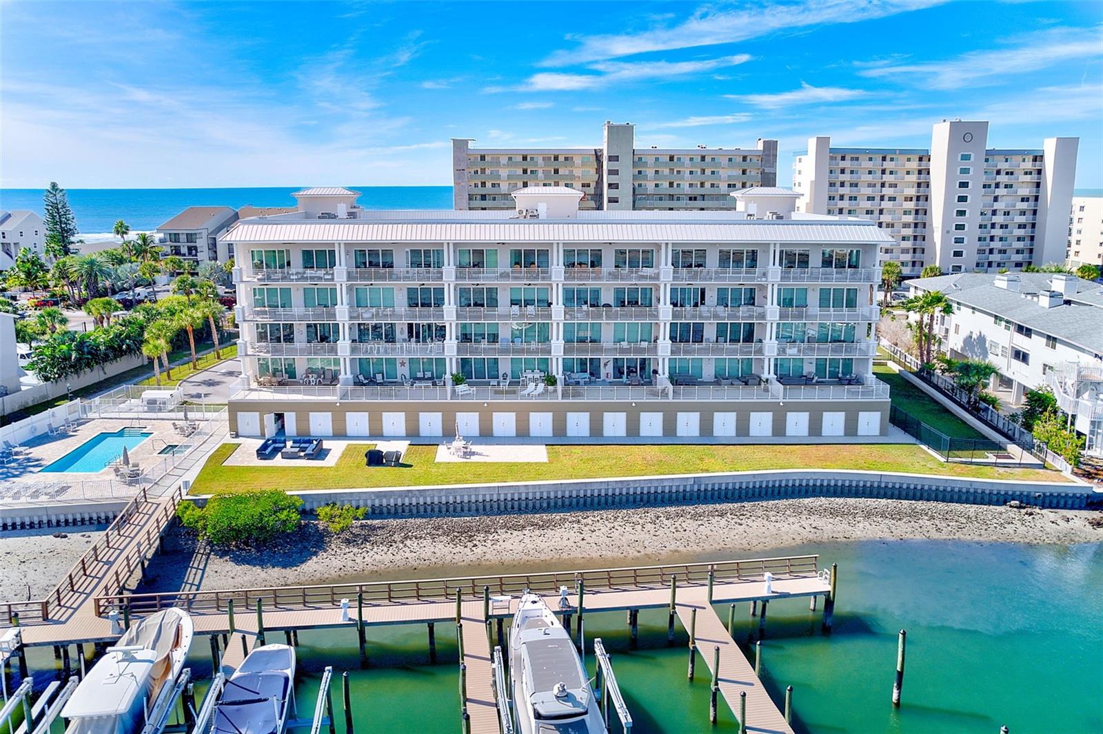 20001 GULF BLVD #403, INDIAN SHORES, FL, 33785