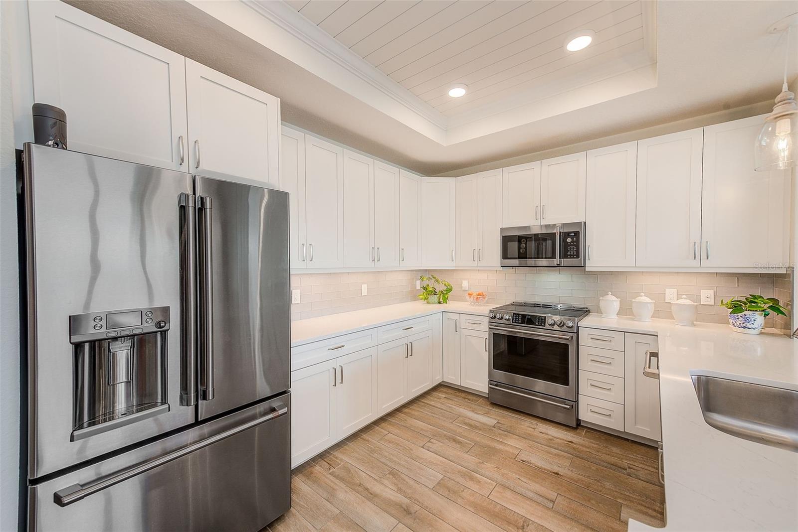 20001 GULF BLVD #403, INDIAN SHORES, FL, 33785