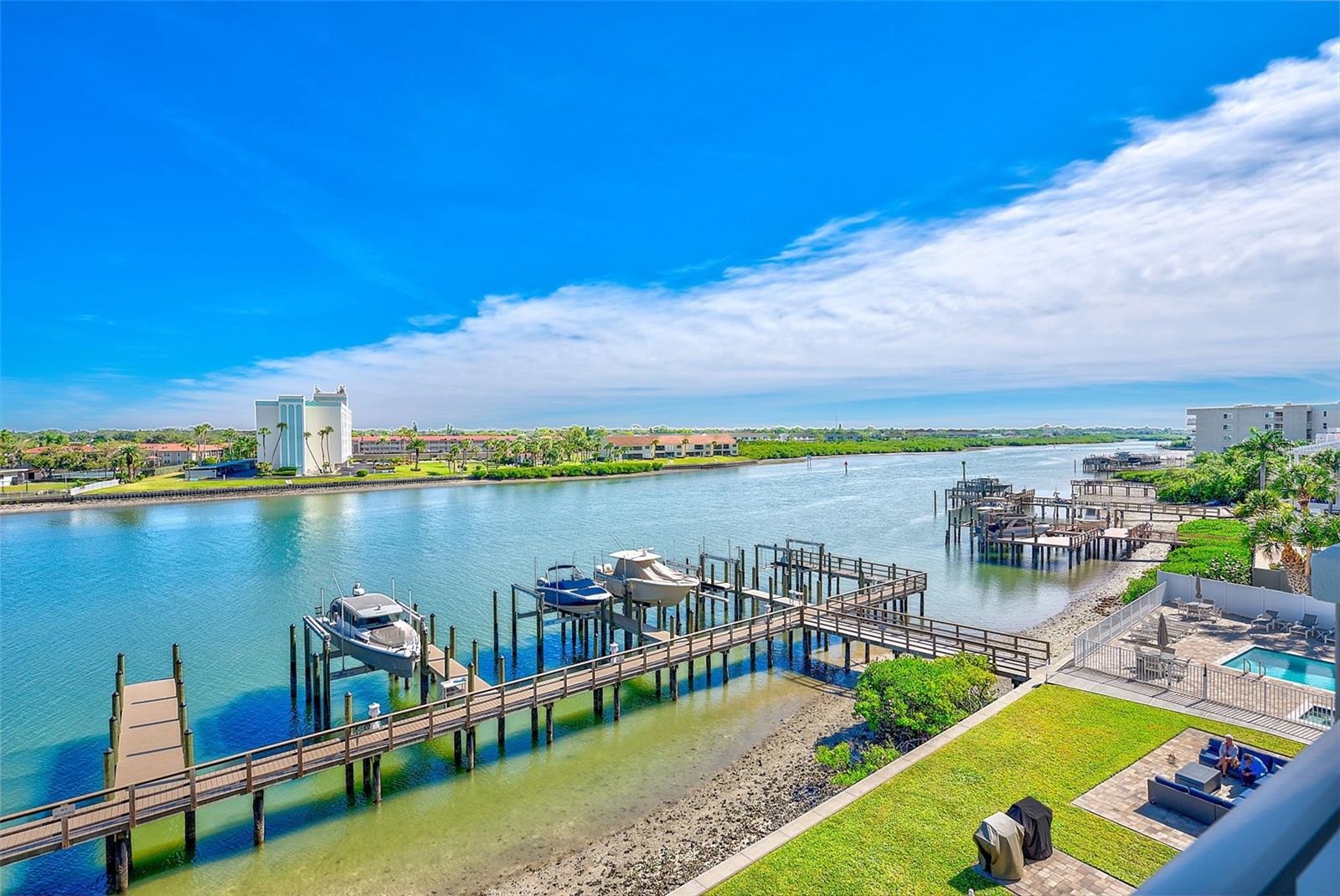 20001 GULF BLVD #403, INDIAN SHORES, FL, 33785