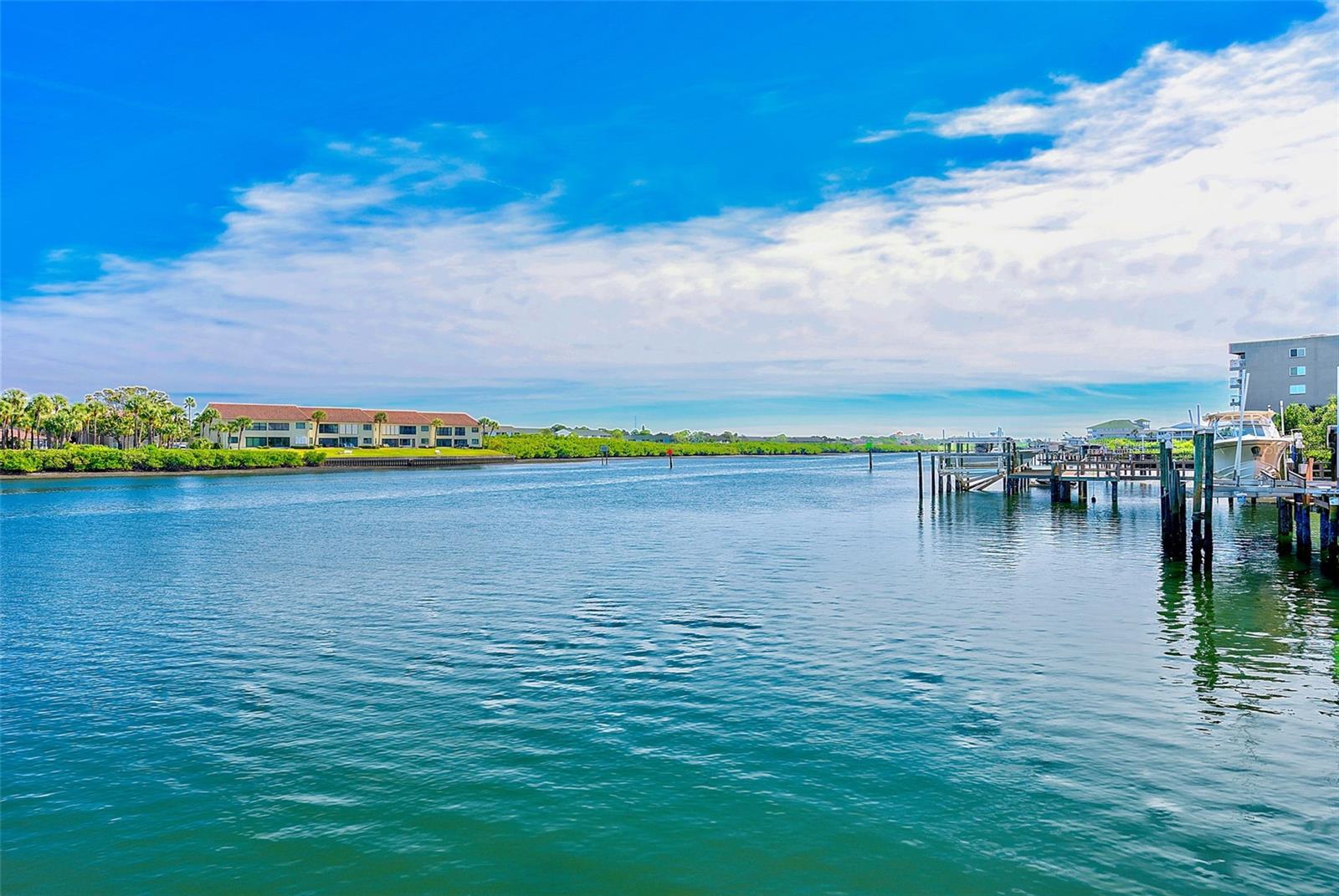 20001 GULF BLVD #403, INDIAN SHORES, FL, 33785