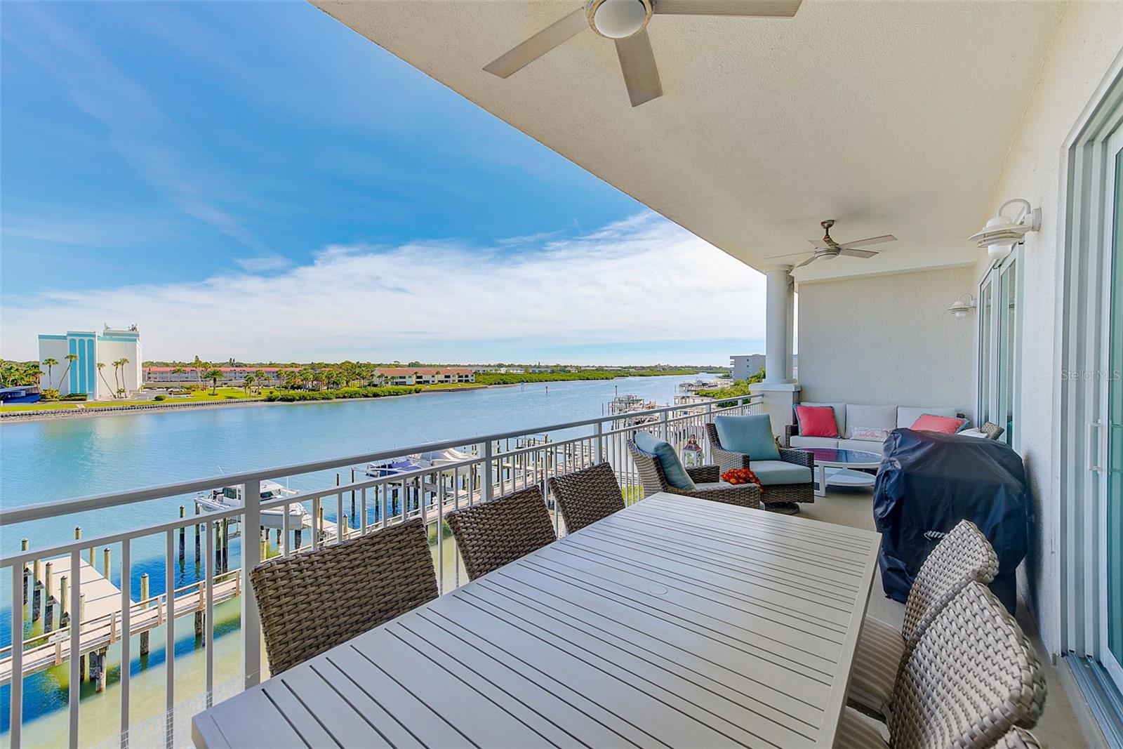 20001 GULF BLVD #403, INDIAN SHORES, FL, 33785