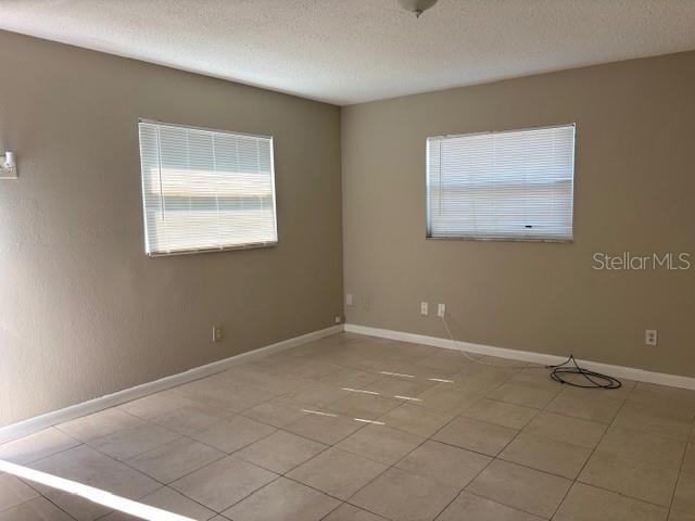 1560 S JEFFERSON AVE #-