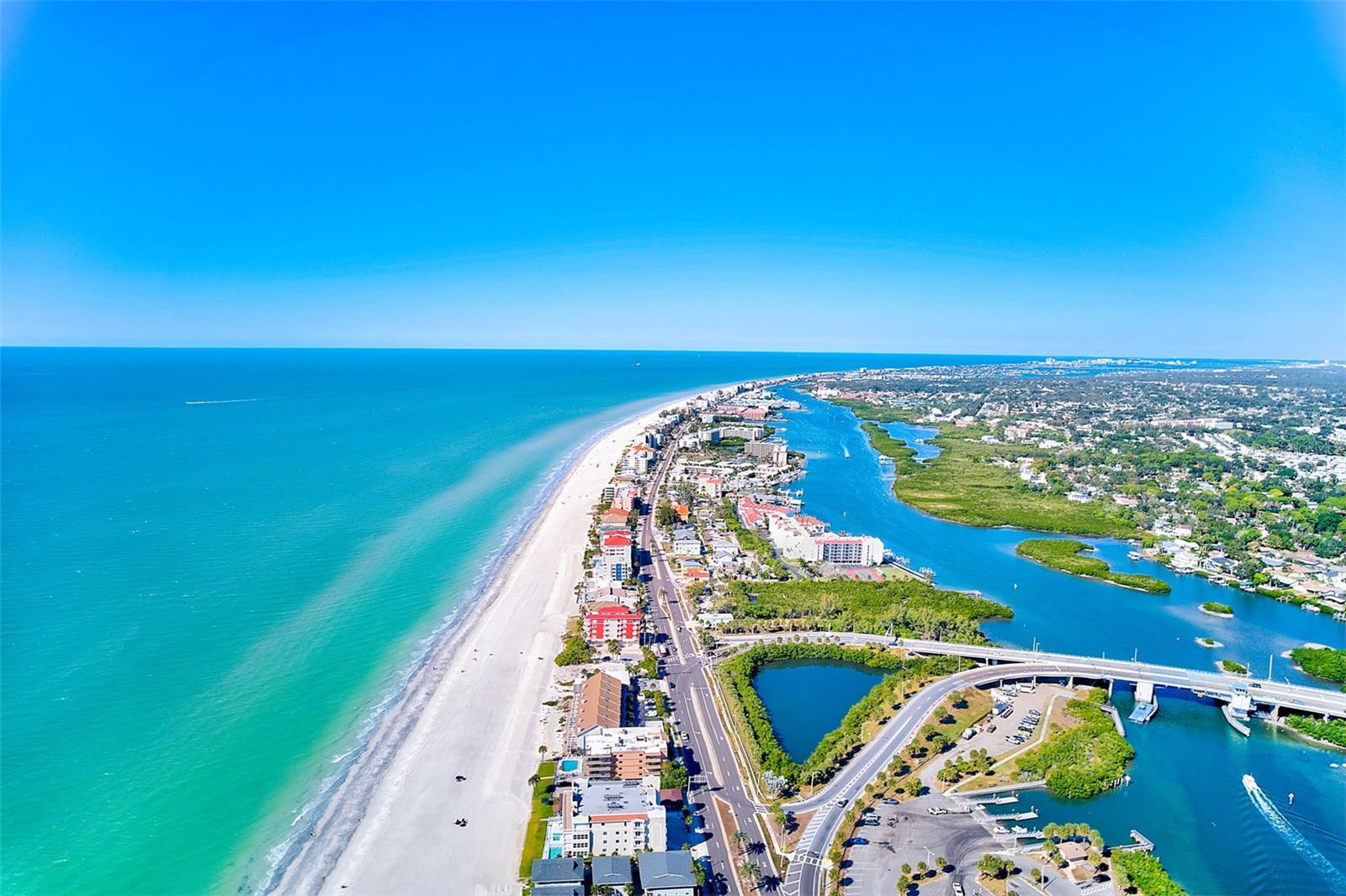 18610 GULF BLVD #111, INDIAN SHORES, FL, 33785