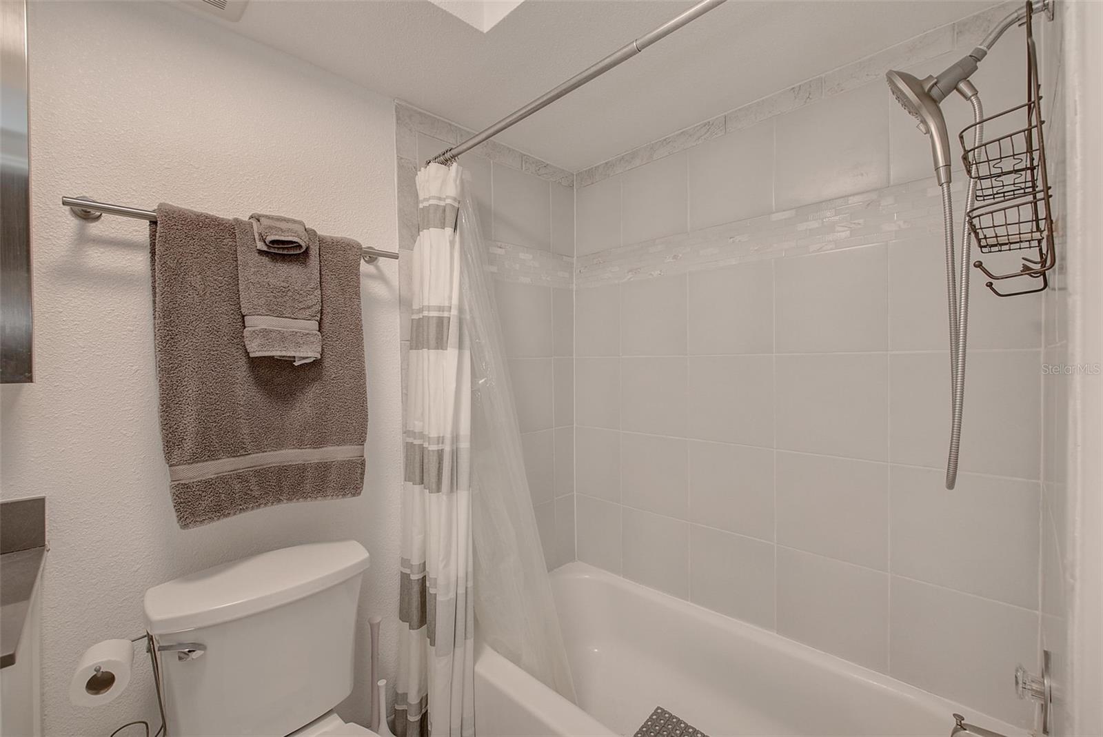 18610 GULF BLVD #111, INDIAN SHORES, FL, 33785