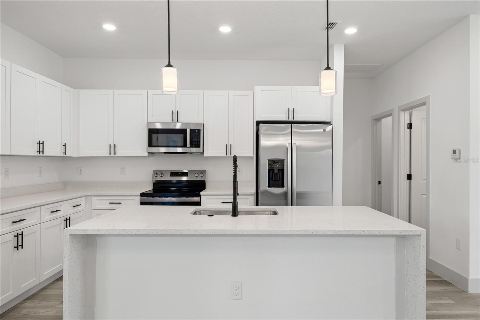 1398 SW BREEZY POINT DR, DUNNELLON, FL, 34431