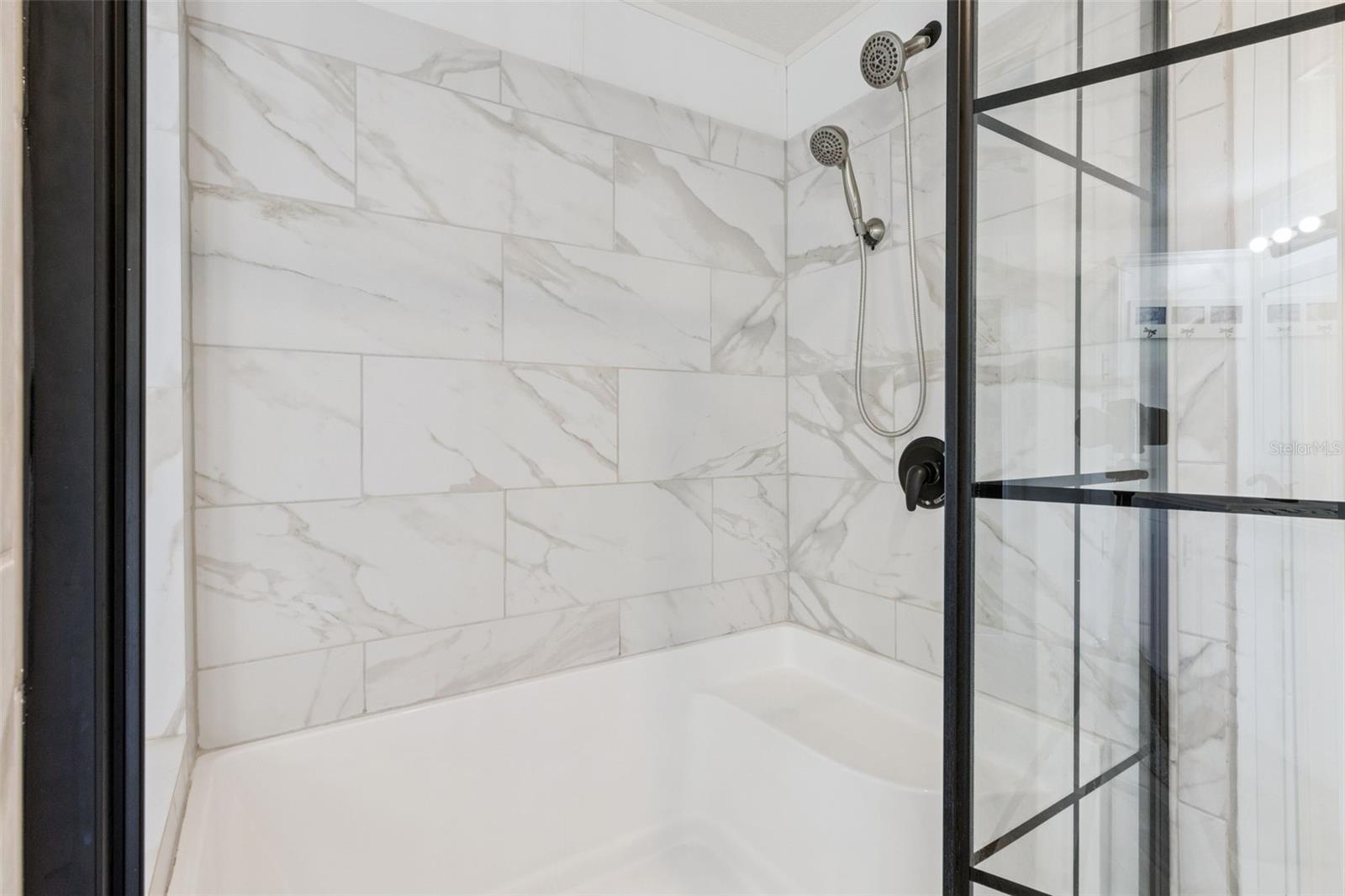 1193 NW 12TH LN, LAKE PANASOFFKEE, FL, 33538