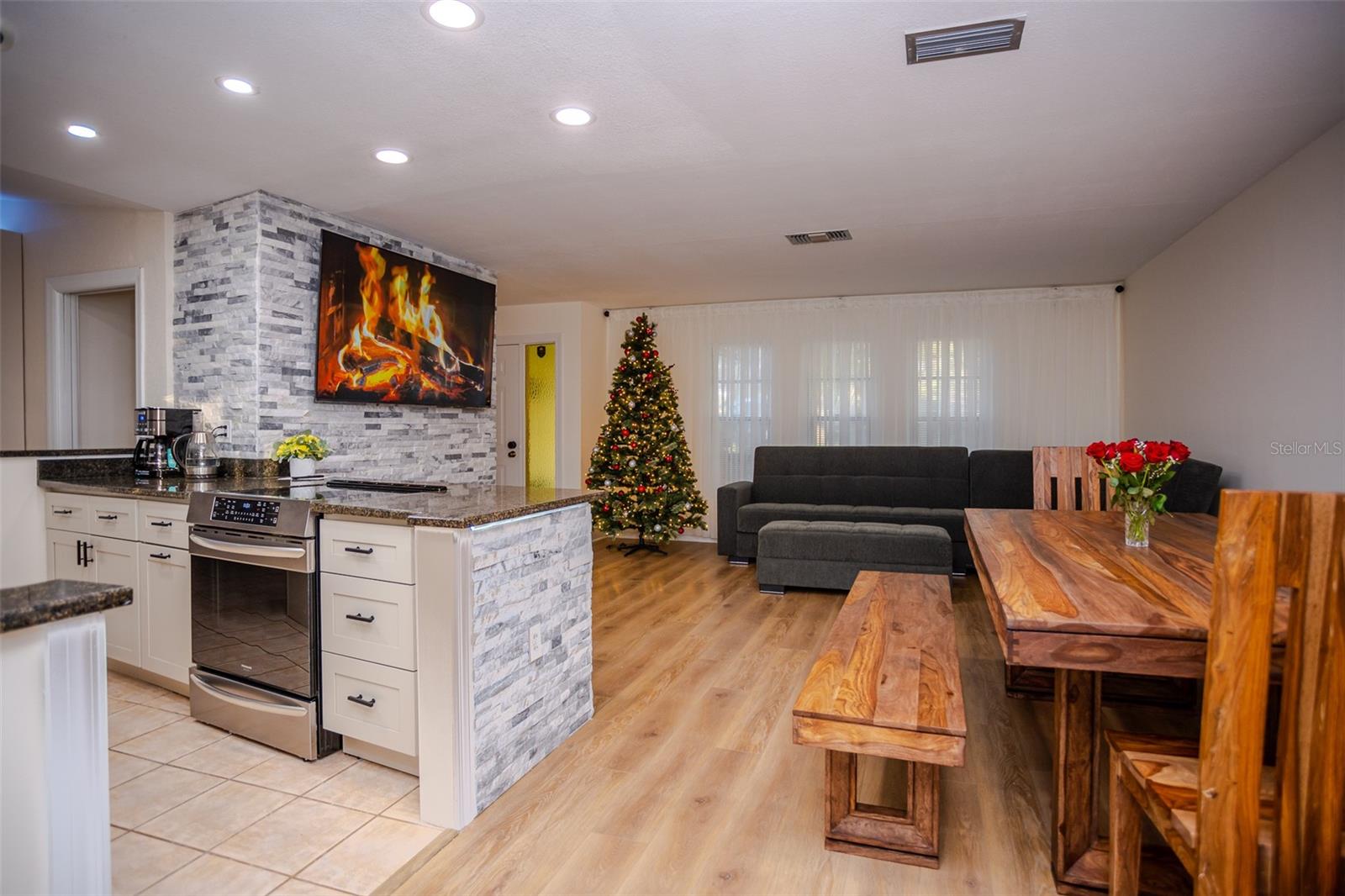 2719 FOREST KNOLL DR, SARASOTA, FL, 34232