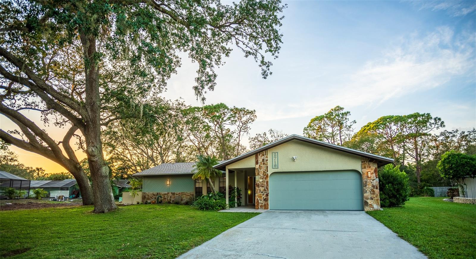 2719 FOREST KNOLL DR, SARASOTA, FL, 34232