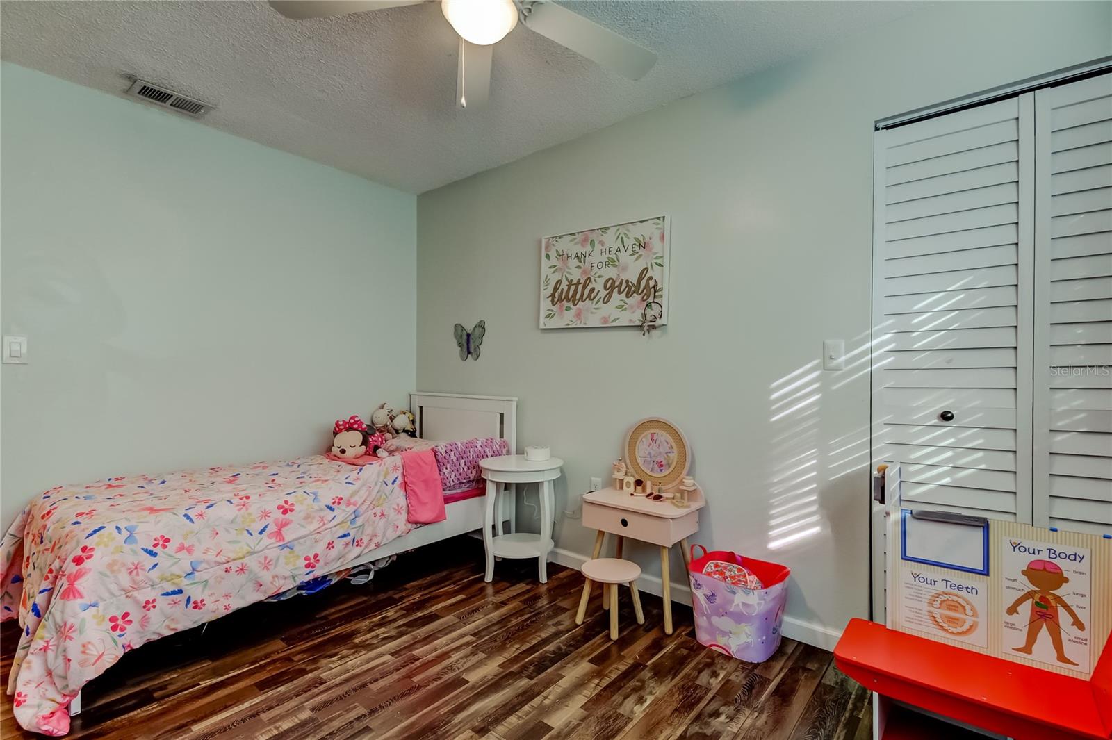 10608 OAKHAVEN DR, PINELLAS PARK, FL, 33782