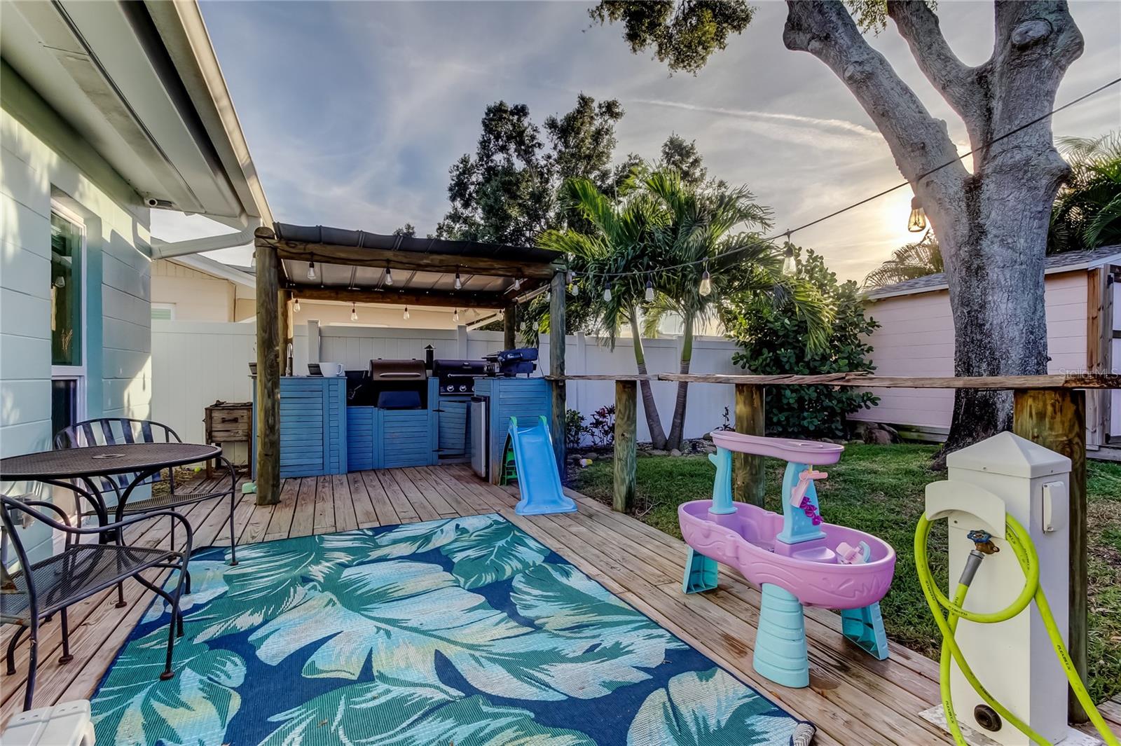 10608 OAKHAVEN DR, PINELLAS PARK, FL, 33782