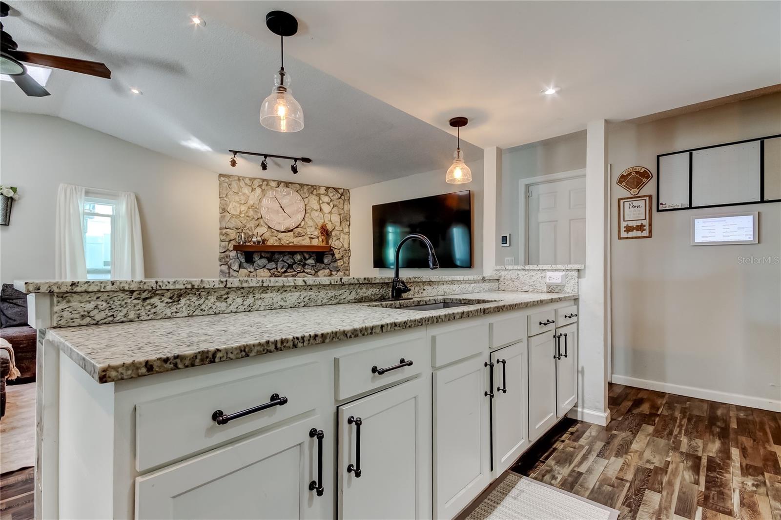 10608 OAKHAVEN DR, PINELLAS PARK, FL, 33782