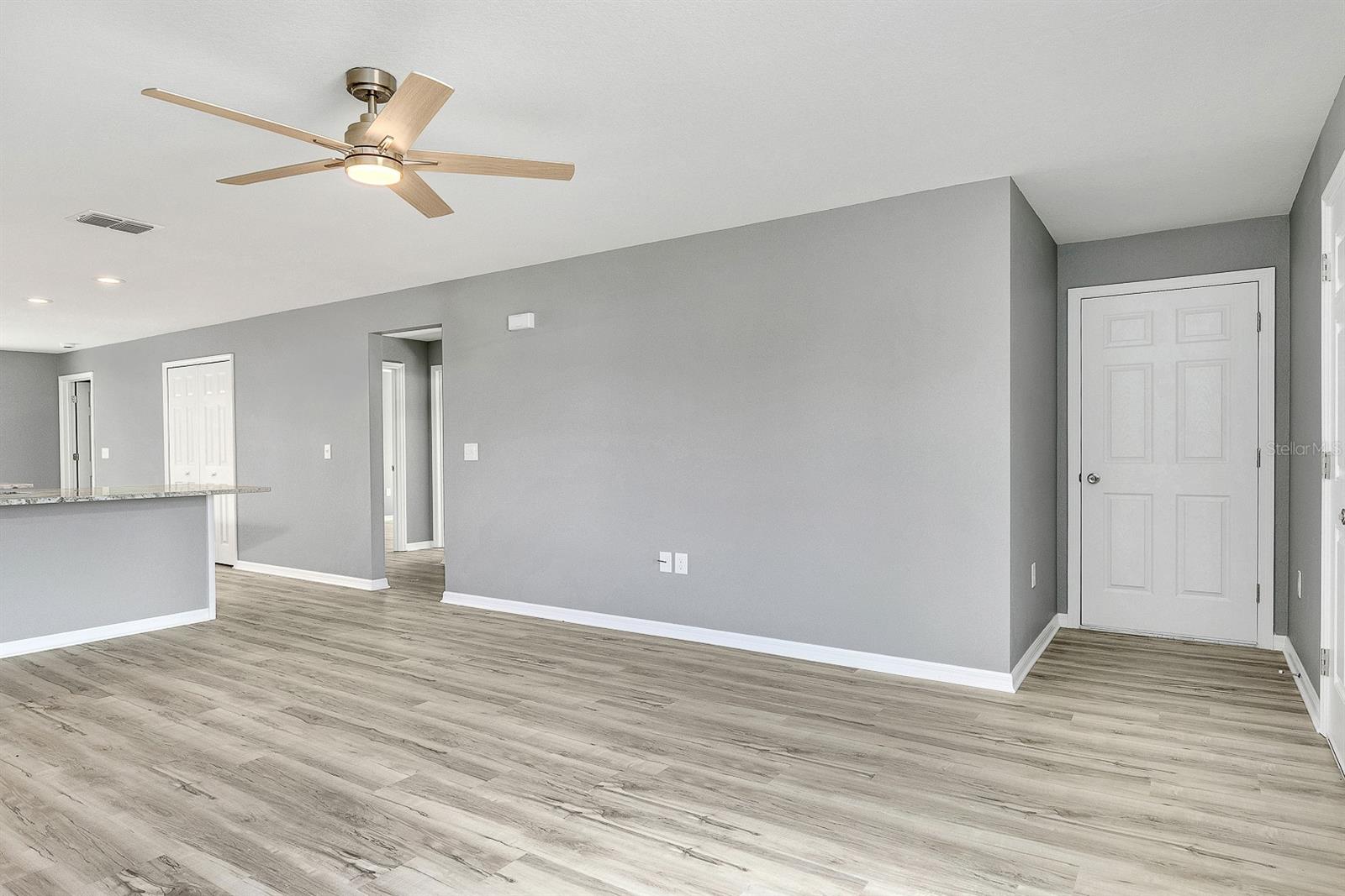 390 3RD AVE SW, MULBERRY, FL, 33860