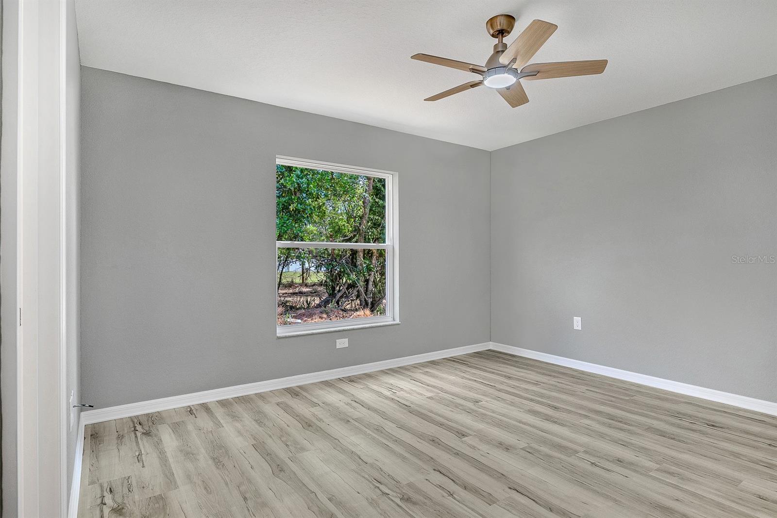 390 3RD AVE SW, MULBERRY, FL, 33860