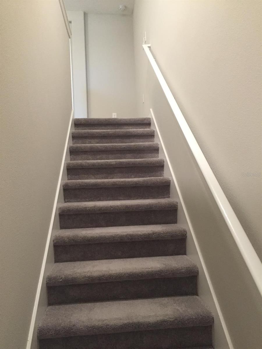 9618 PEMBROOKE PINES DR, SUN CITY CENTER, FL, 33573