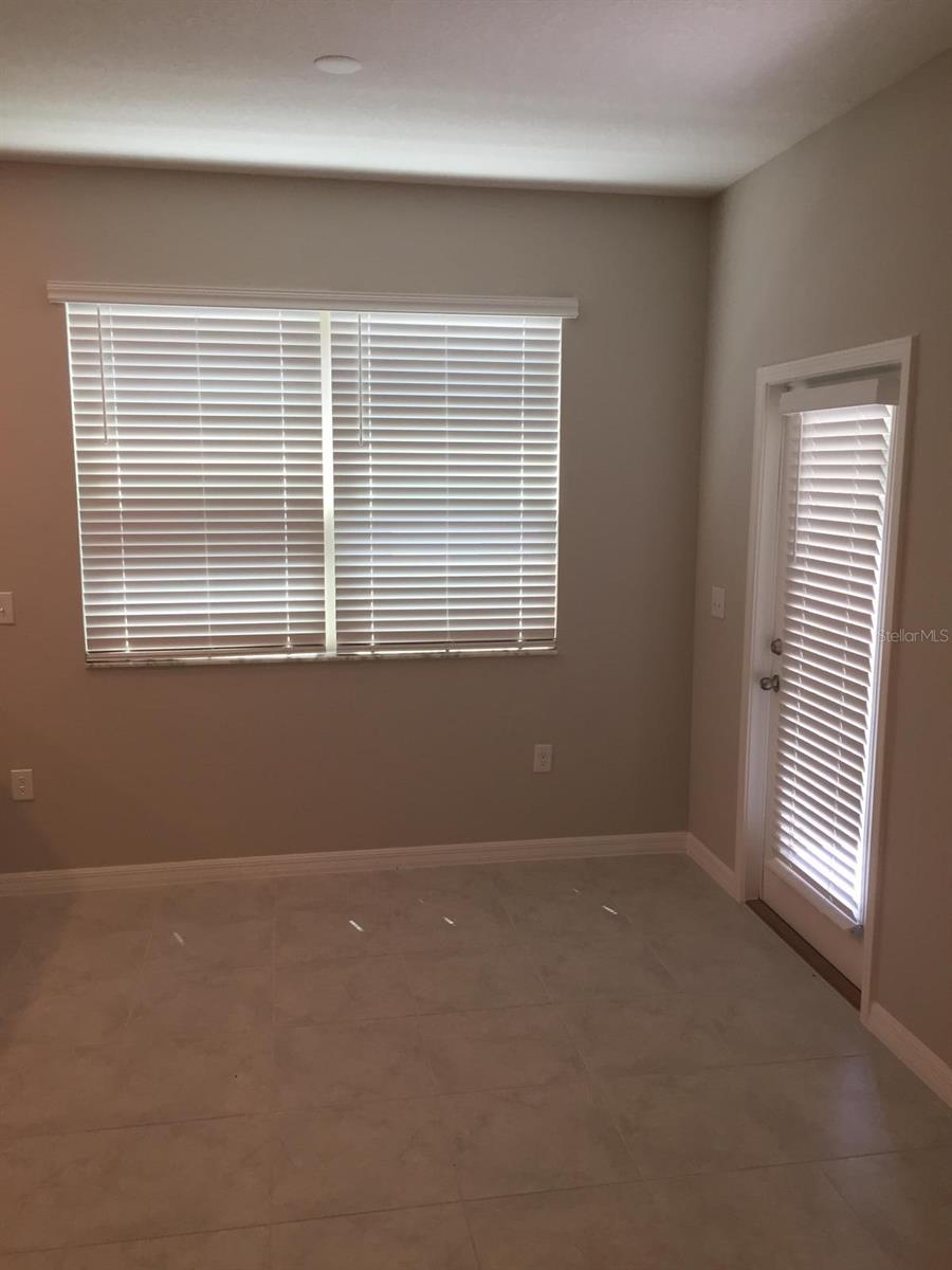 9618 PEMBROOKE PINES DR, SUN CITY CENTER, FL, 33573