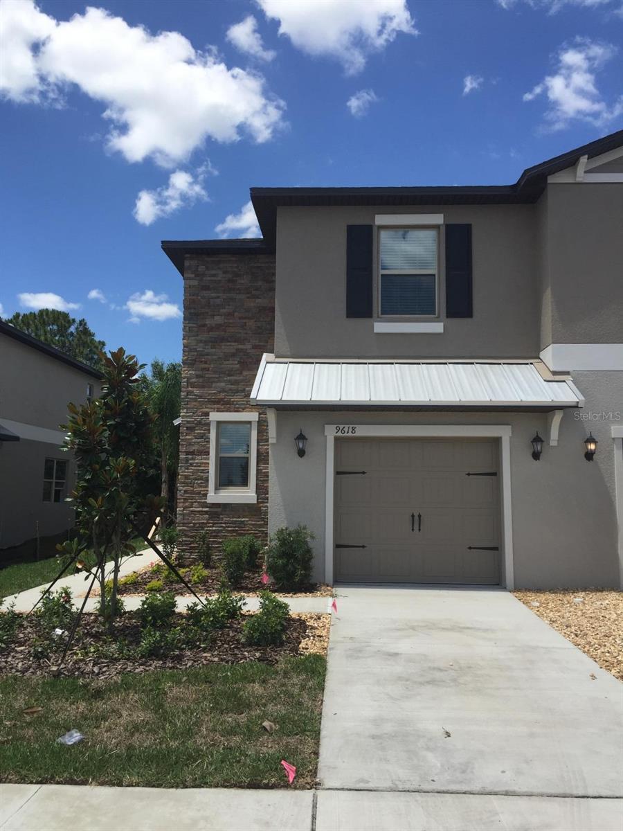 9618 PEMBROOKE PINES DR, SUN CITY CENTER, FL, 33573