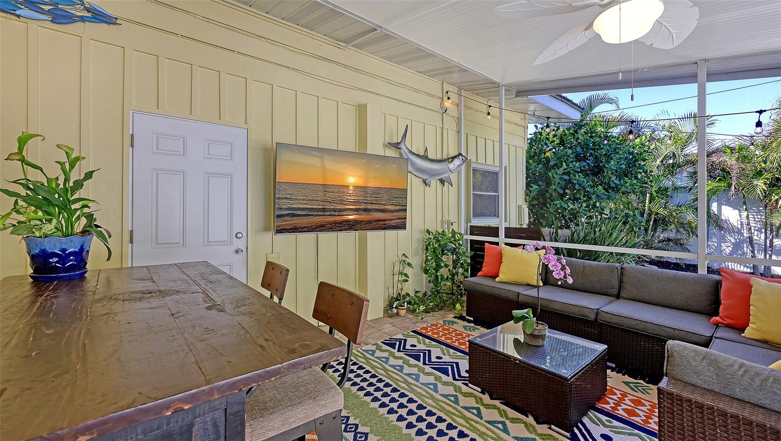 2525 HIBISCUS ST, SARASOTA, FL, 34239