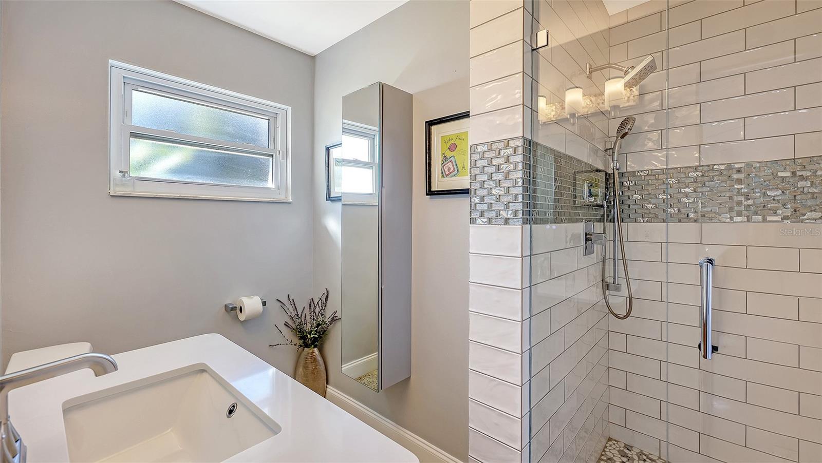 2525 HIBISCUS ST, SARASOTA, FL, 34239