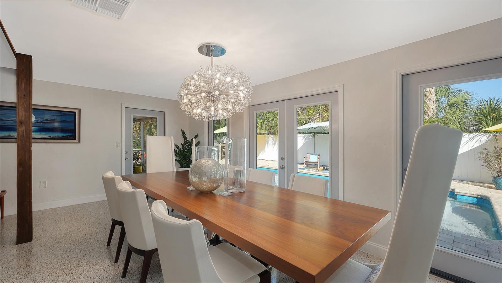 2525 HIBISCUS ST, SARASOTA, FL, 34239