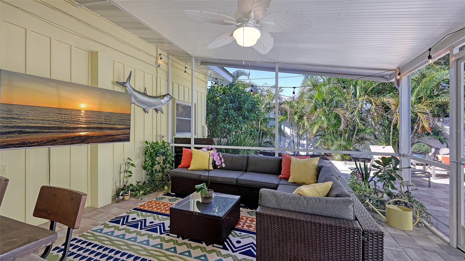 2525 HIBISCUS ST, SARASOTA, FL, 34239