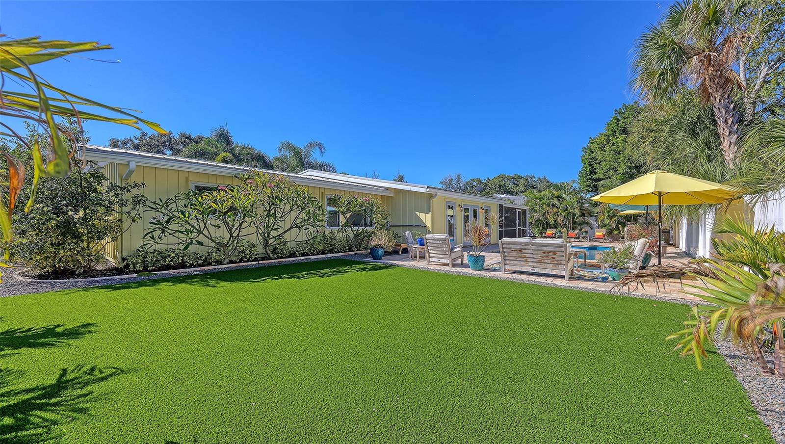 2525 HIBISCUS ST, SARASOTA, FL, 34239