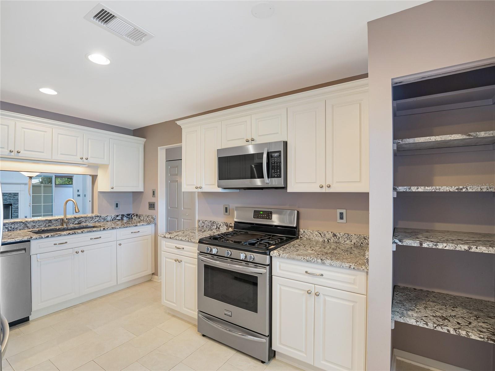 2032 SE 37TH CT, OCALA, FL, 34471