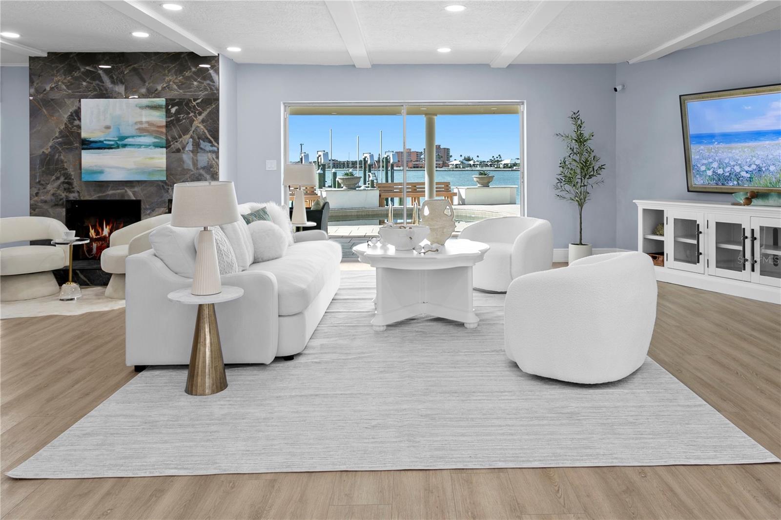 TB8447883 Property Photo