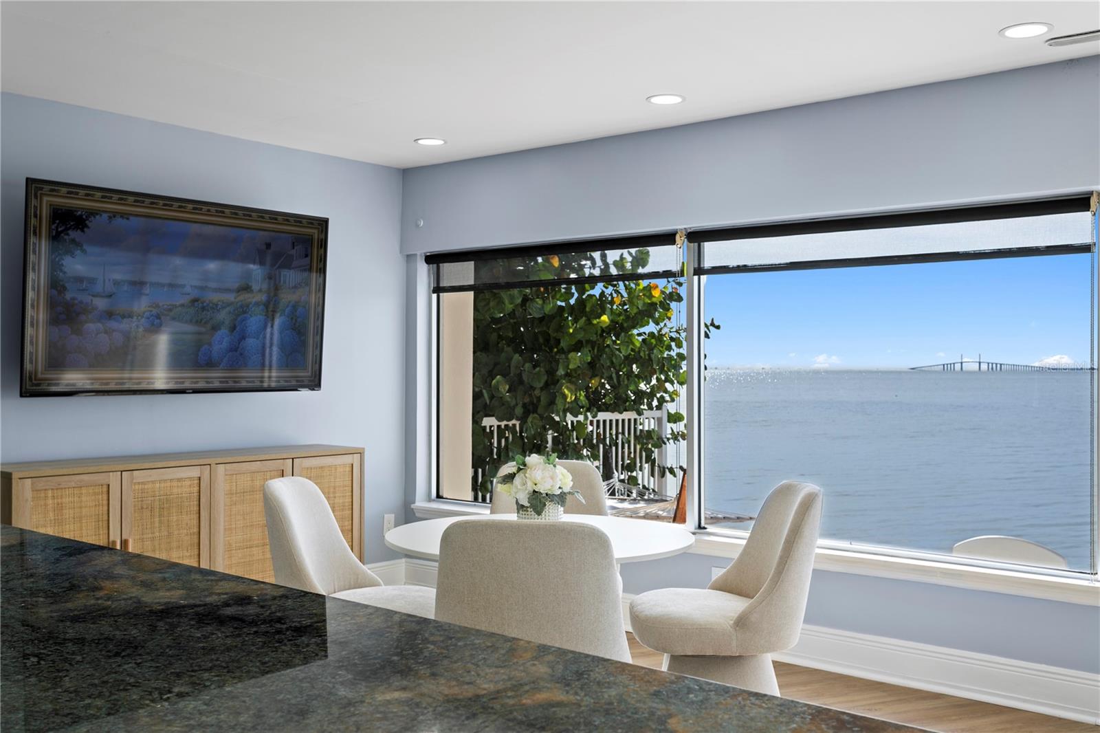 TB8447883 Property Photo