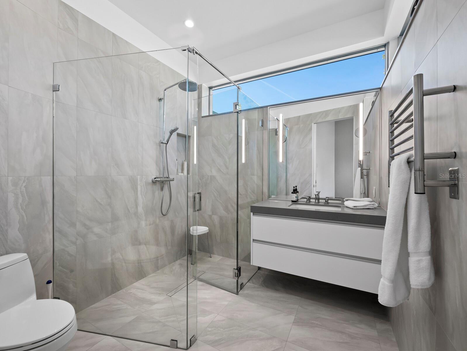 A4671970 Property Photo