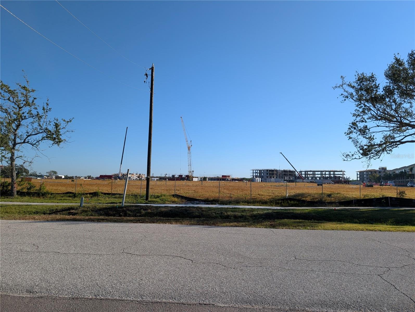 1331 MENTONE DR NE, ST PETERSBURG, FL, 33702