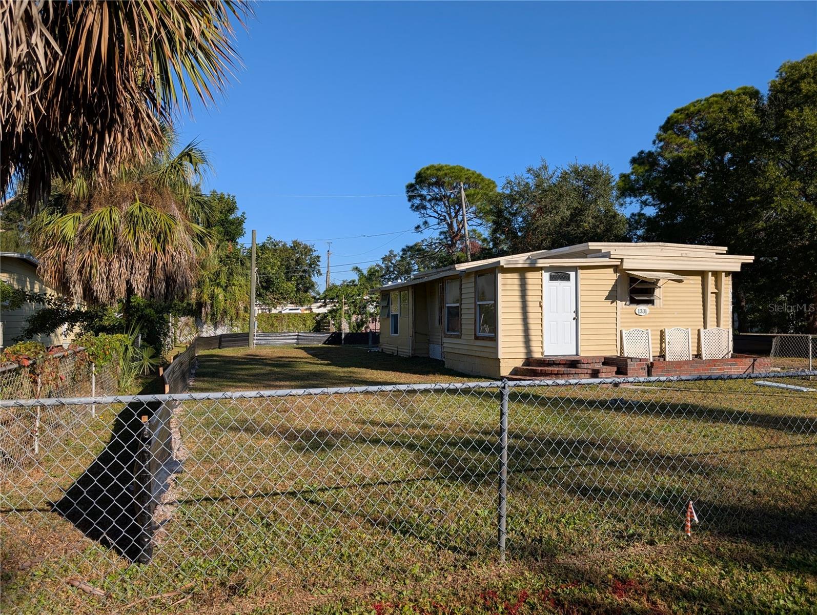 1331 MENTONE DR NE, ST PETERSBURG, FL, 33702