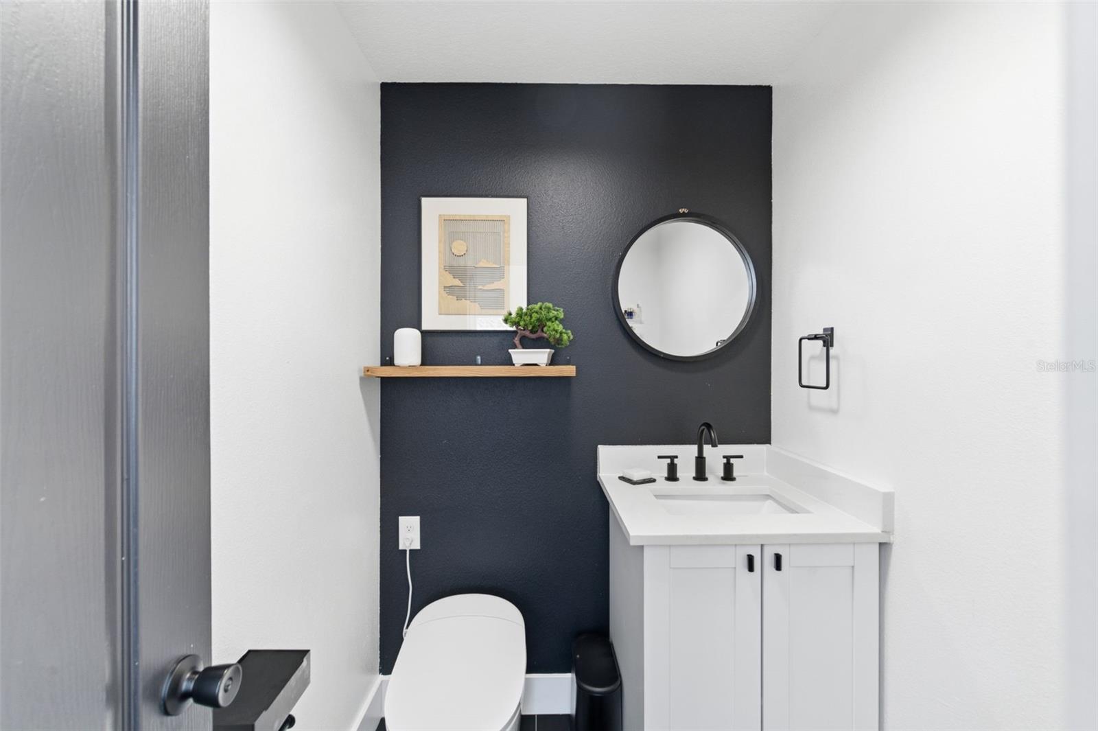 Master Suite Bathroom