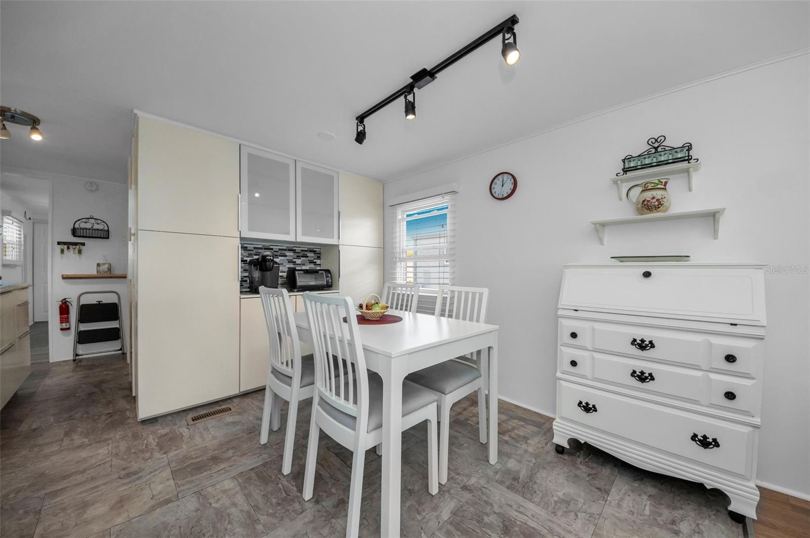 46 DRURY LN, TARPON SPRINGS, FL, 34689