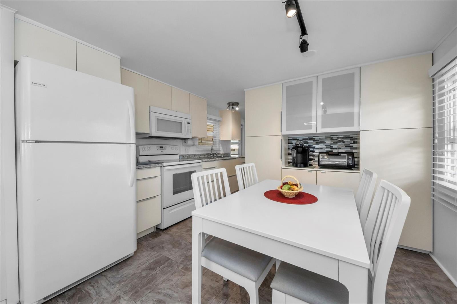 46 DRURY LN, TARPON SPRINGS, FL, 34689