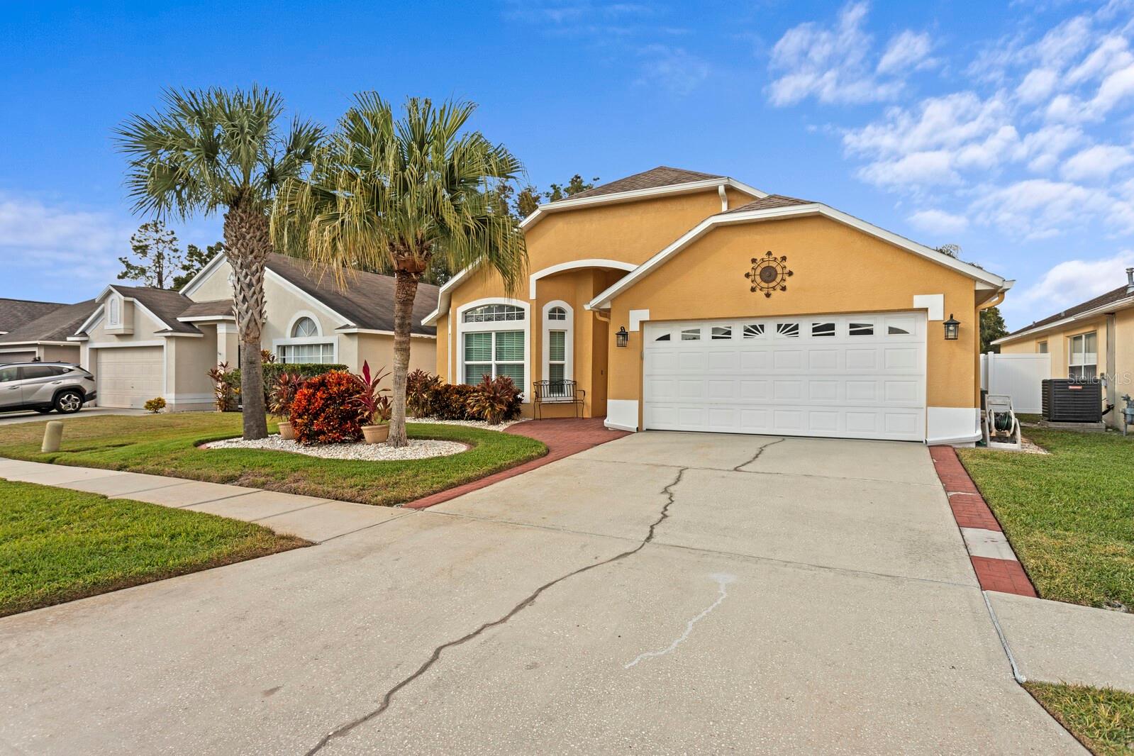 29321 YARROW DR, WESLEY CHAPEL, FL, 33543