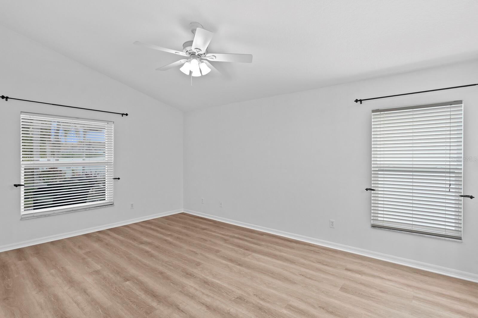 29321 YARROW DR, WESLEY CHAPEL, FL, 33543