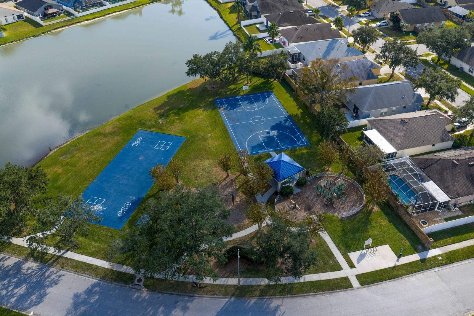 29321 YARROW DR, WESLEY CHAPEL, FL, 33543